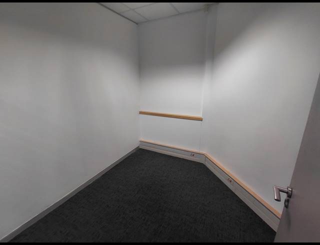 429M² OFFICE TO LET IN BRYANSTON
